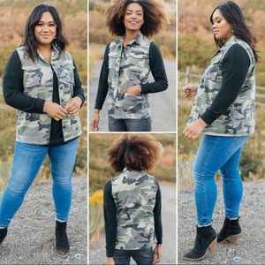 Camo vest by Jodifl, size small